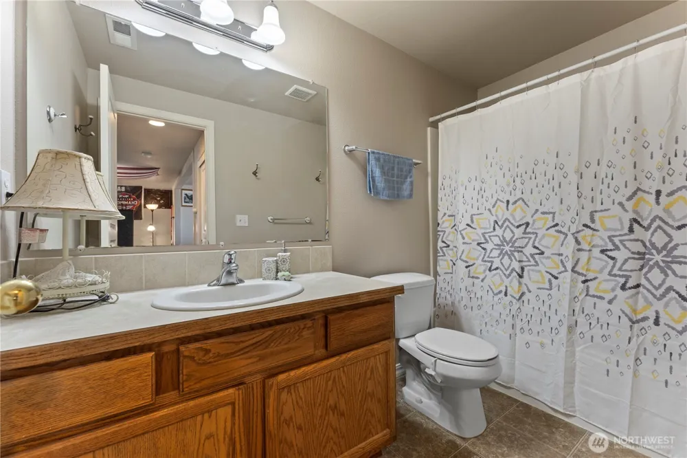 521 Florida Drive Moses Lake, WA 98837