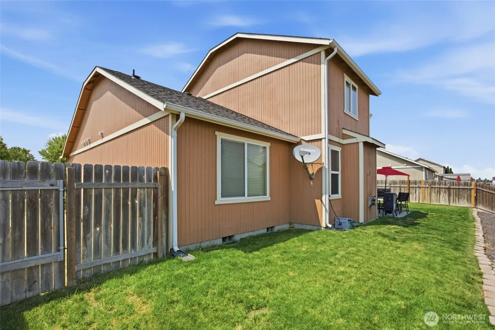 521 Florida Drive Moses Lake, WA 98837