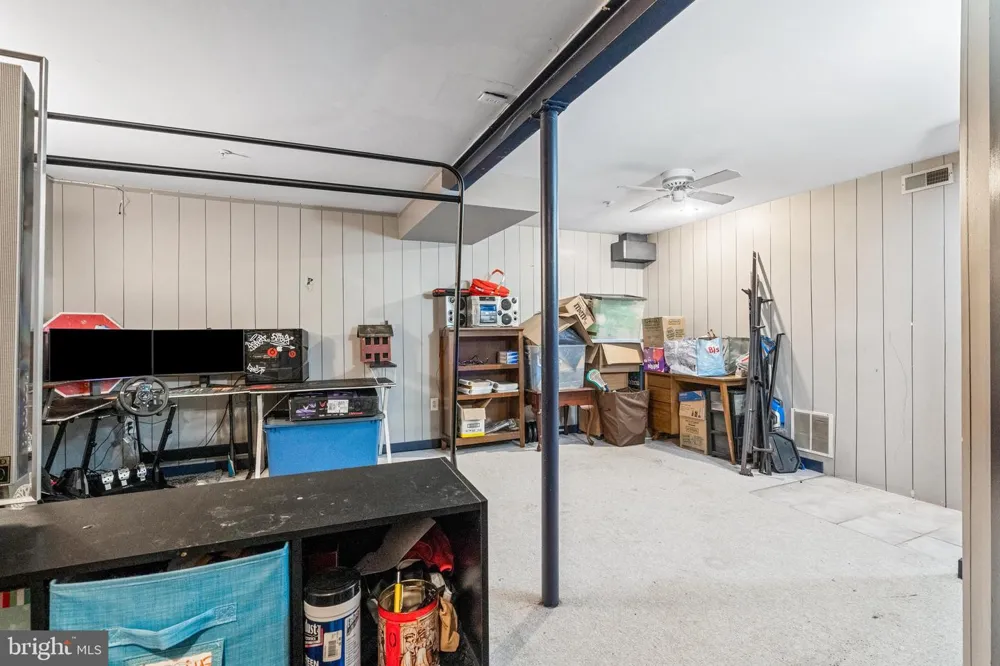 781 MEDINAH CIRCLE Westminster, MD 21158