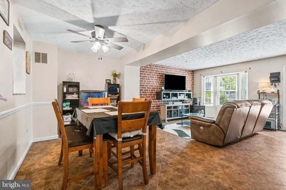 781 MEDINAH CIRCLE Westminster, MD 21158
