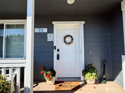 316 Helen Street