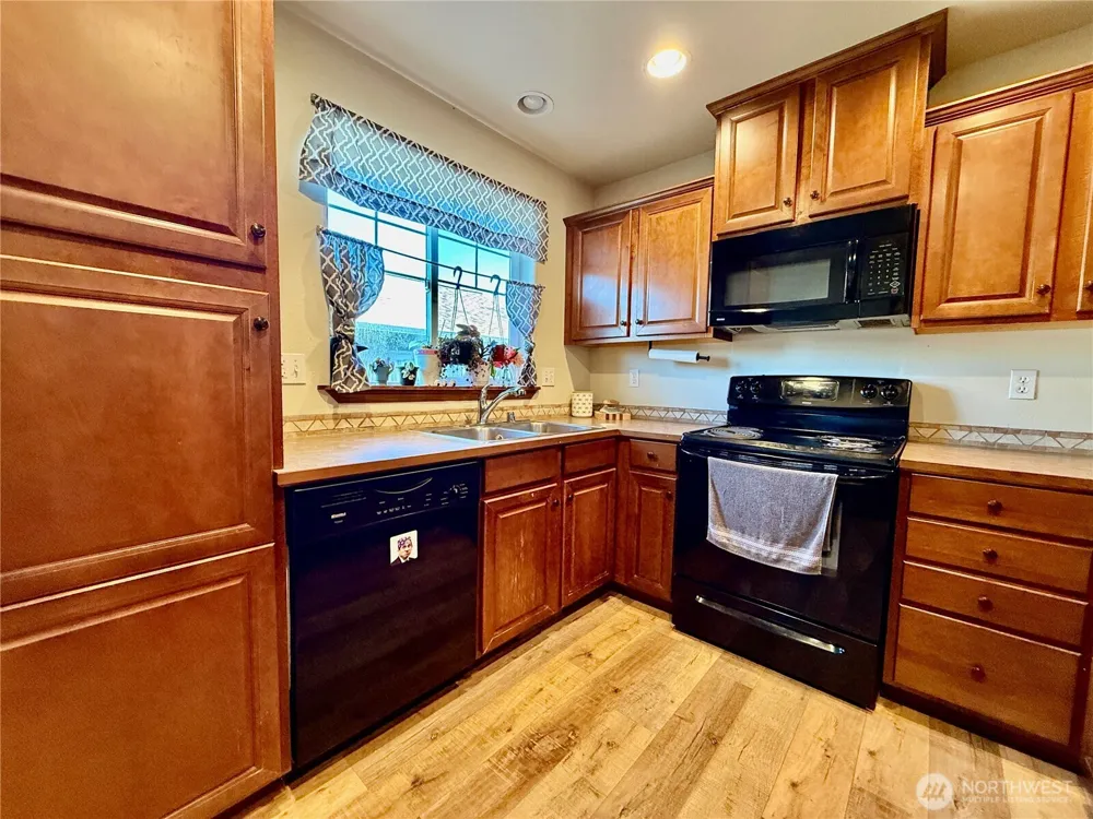 316 Helen Street Sedro Woolley, WA 98284
