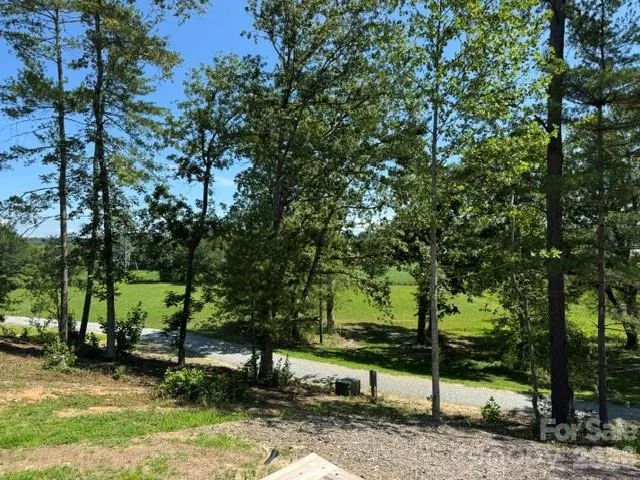 290 Poppy Acres Lane Flat Rock, NC 28726