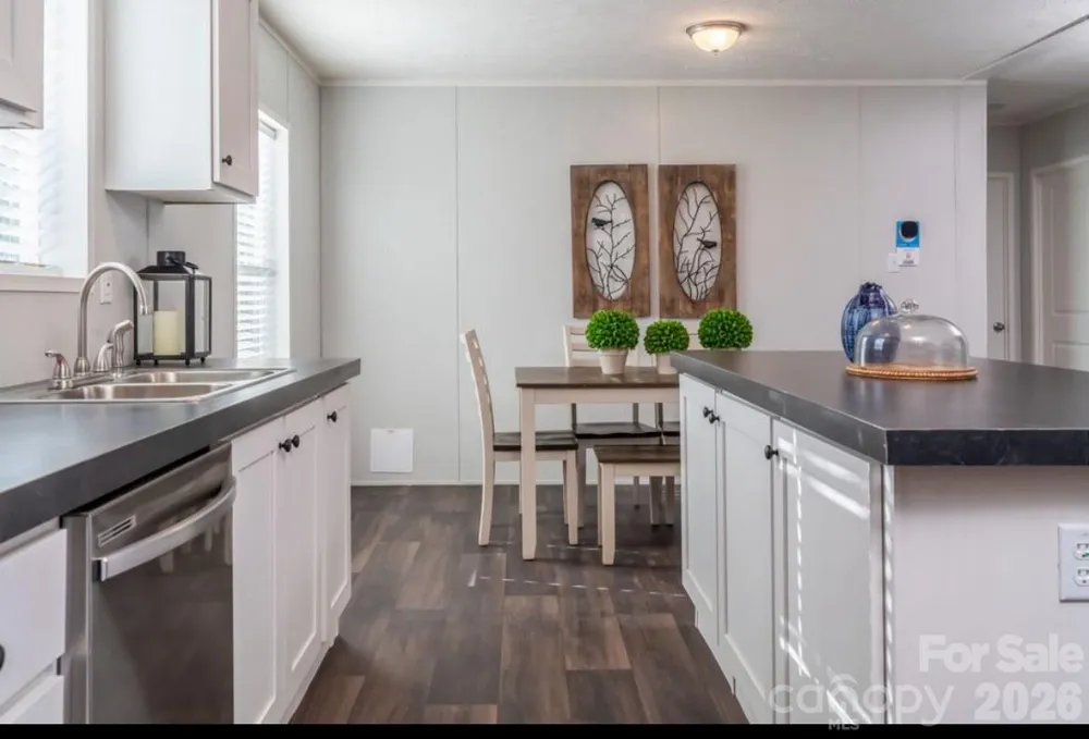 290 Poppy Acres Lane Flat Rock, NC 28726