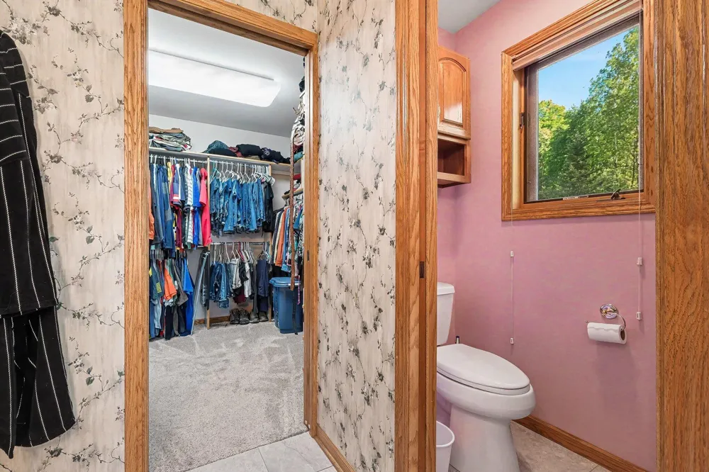10835 Red Oak Ridge Howard City, MI 49329