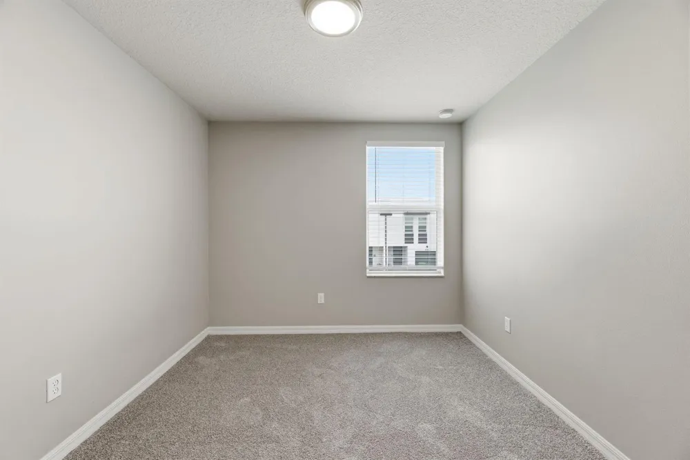 4046 HOT SPRINGS AVENUE Palm Springs, FL 33461