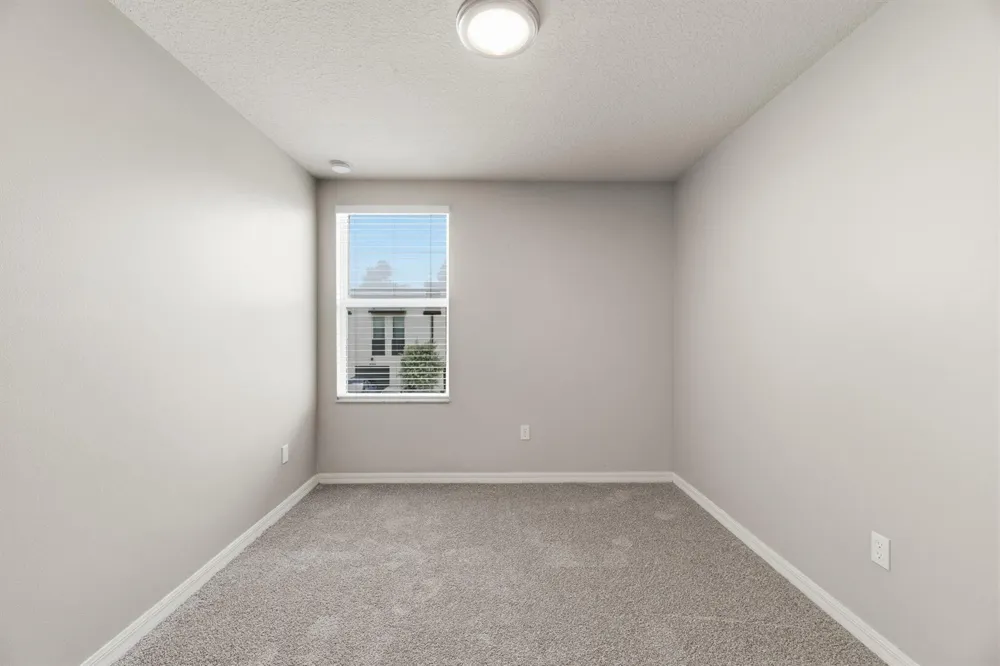 4046 HOT SPRINGS AVENUE Palm Springs, FL 33461