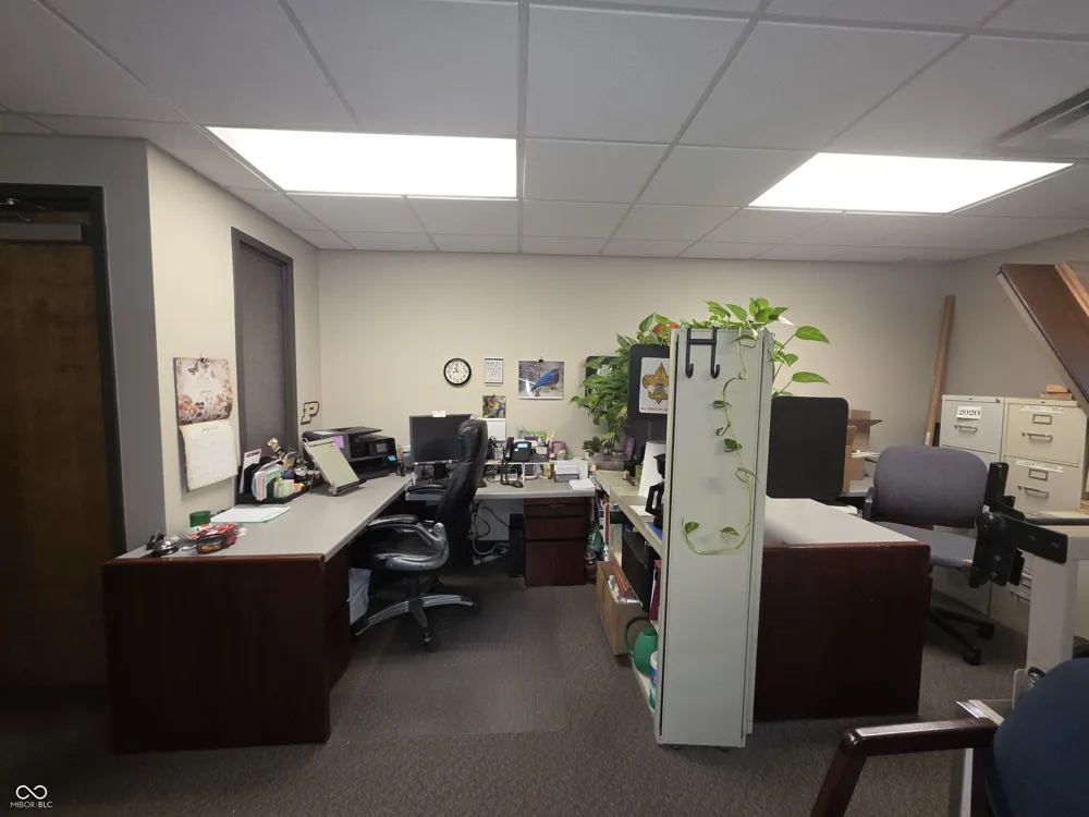 5251 S East Street #1 Indianapolis, IN 46227