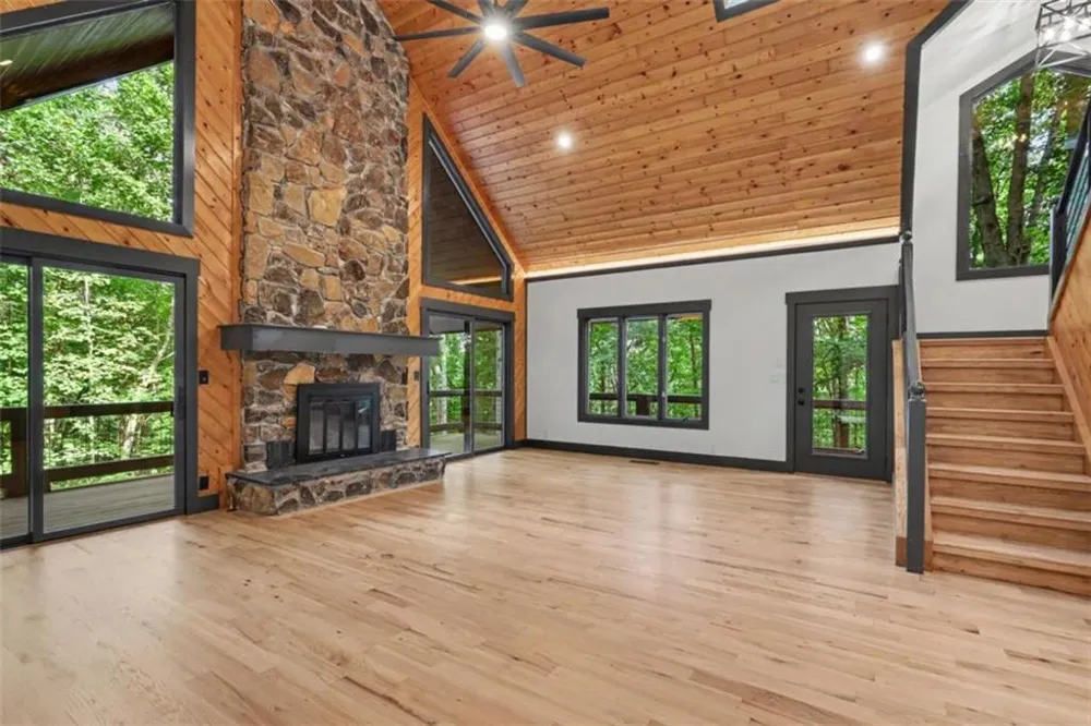 1583 Spring Cove Road Blairsville, GA 30512