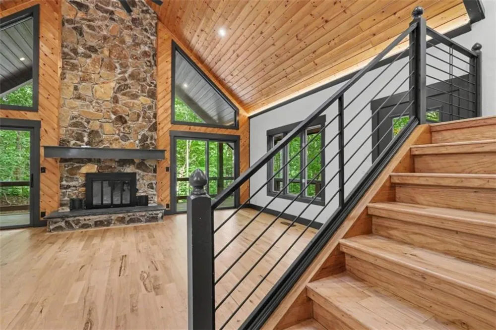 1583 Spring Cove Road Blairsville, GA 30512