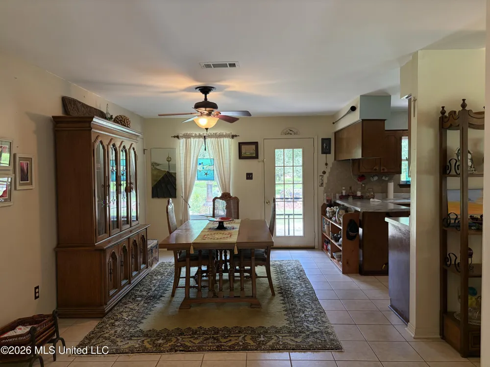 20116 F Ladner Road Saucier, MS 39574