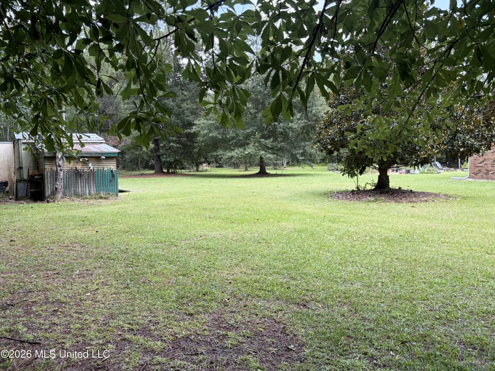 20116 F Ladner Road Saucier, MS 39574