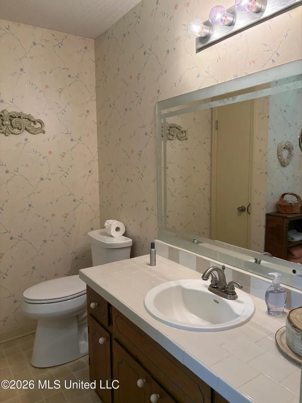 20116 F Ladner Road Saucier, MS 39574