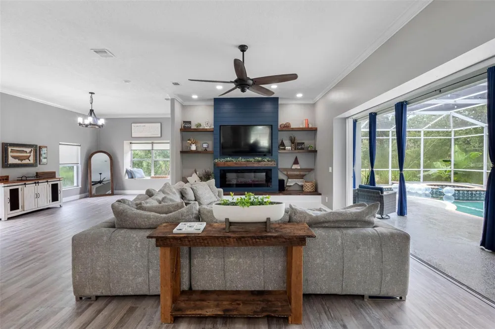 1079 RIVERSIDE RIDGE ROAD Tarpon Springs, FL 34688