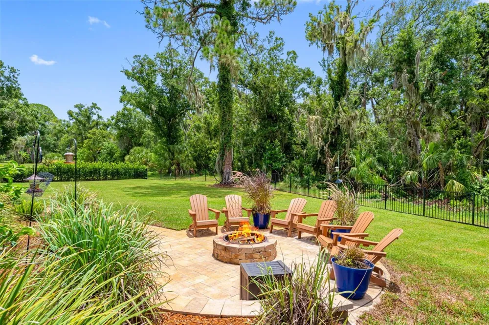 1079 RIVERSIDE RIDGE ROAD Tarpon Springs, FL 34688