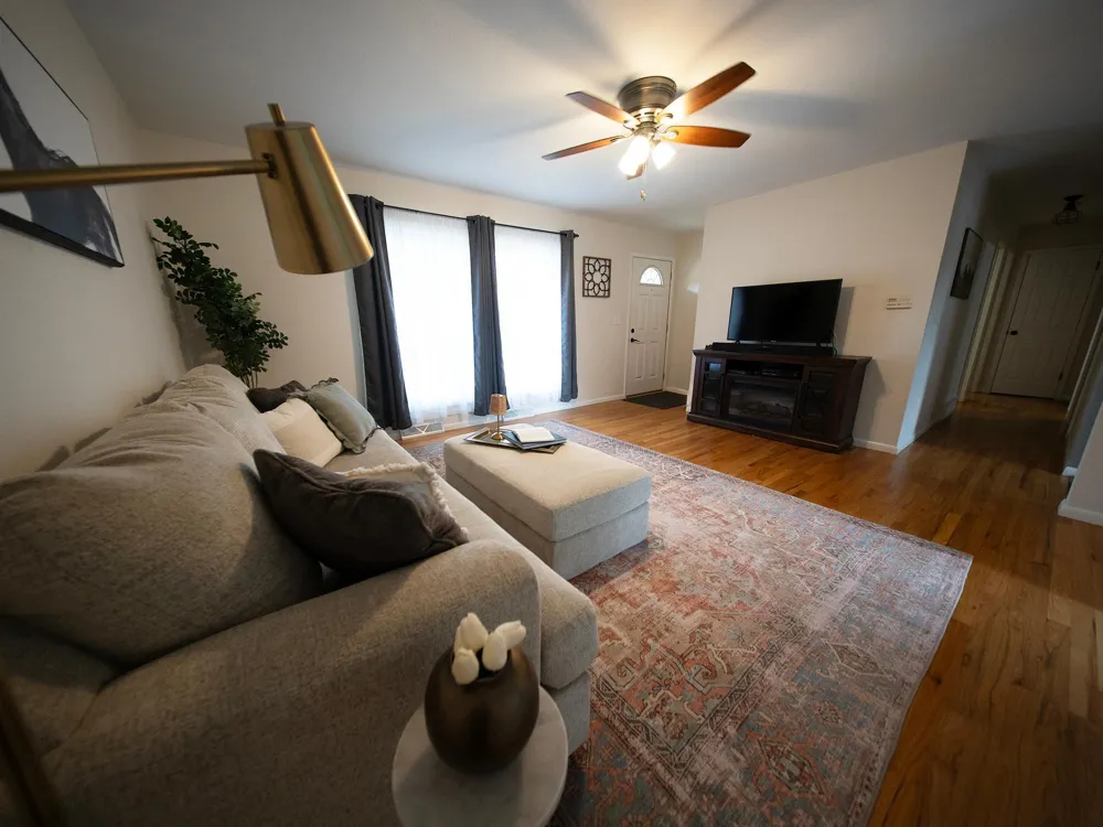 2411 Lynn Avenue Altoona, WI 54720