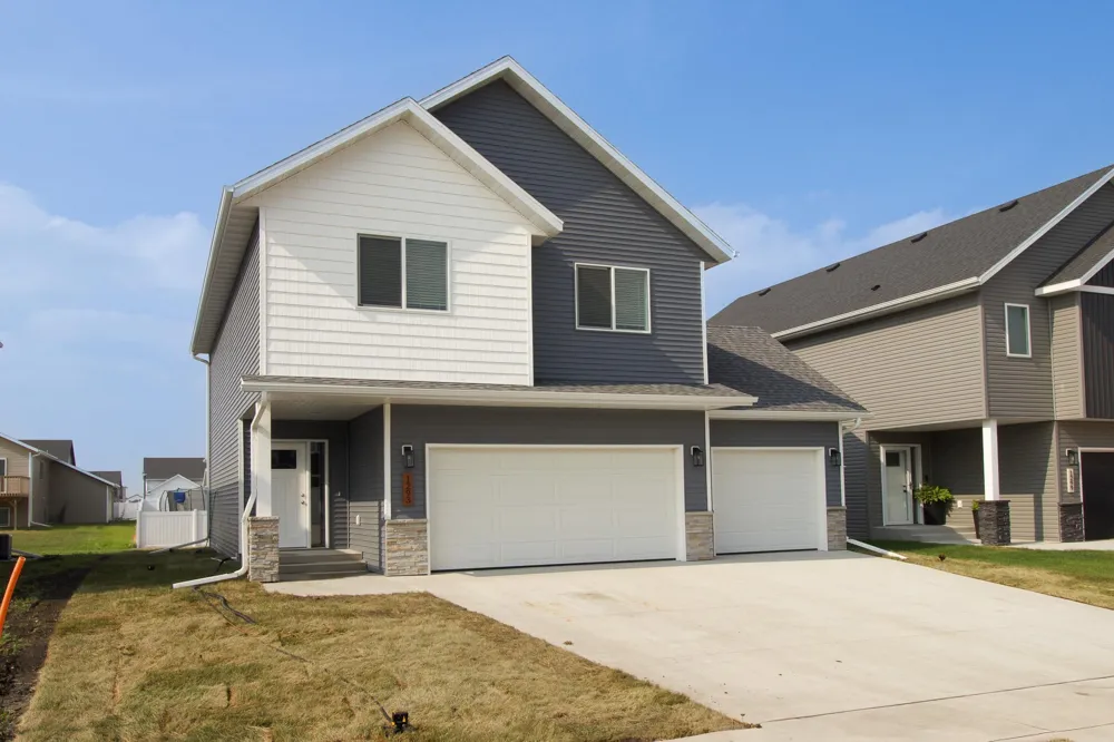 1293 Marlys Drive W West Fargo, ND 58078