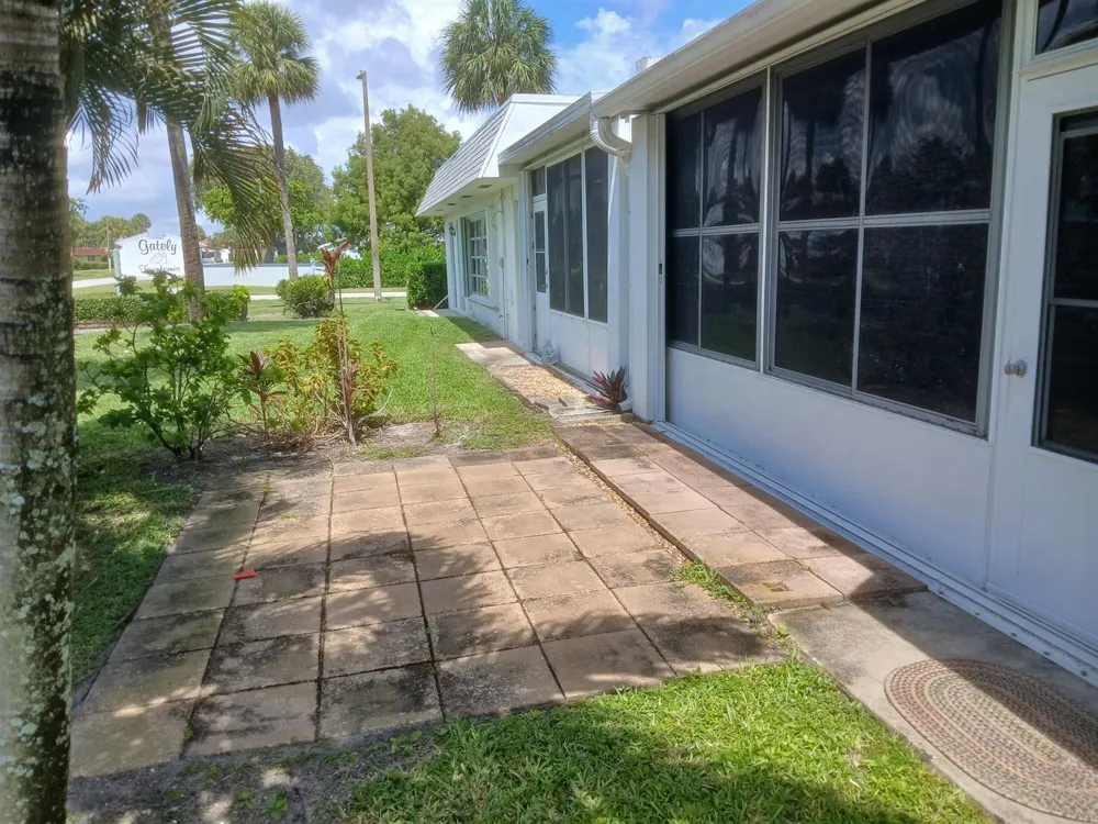 2638 Gately Drive E #59 West Palm Beach, FL 33415