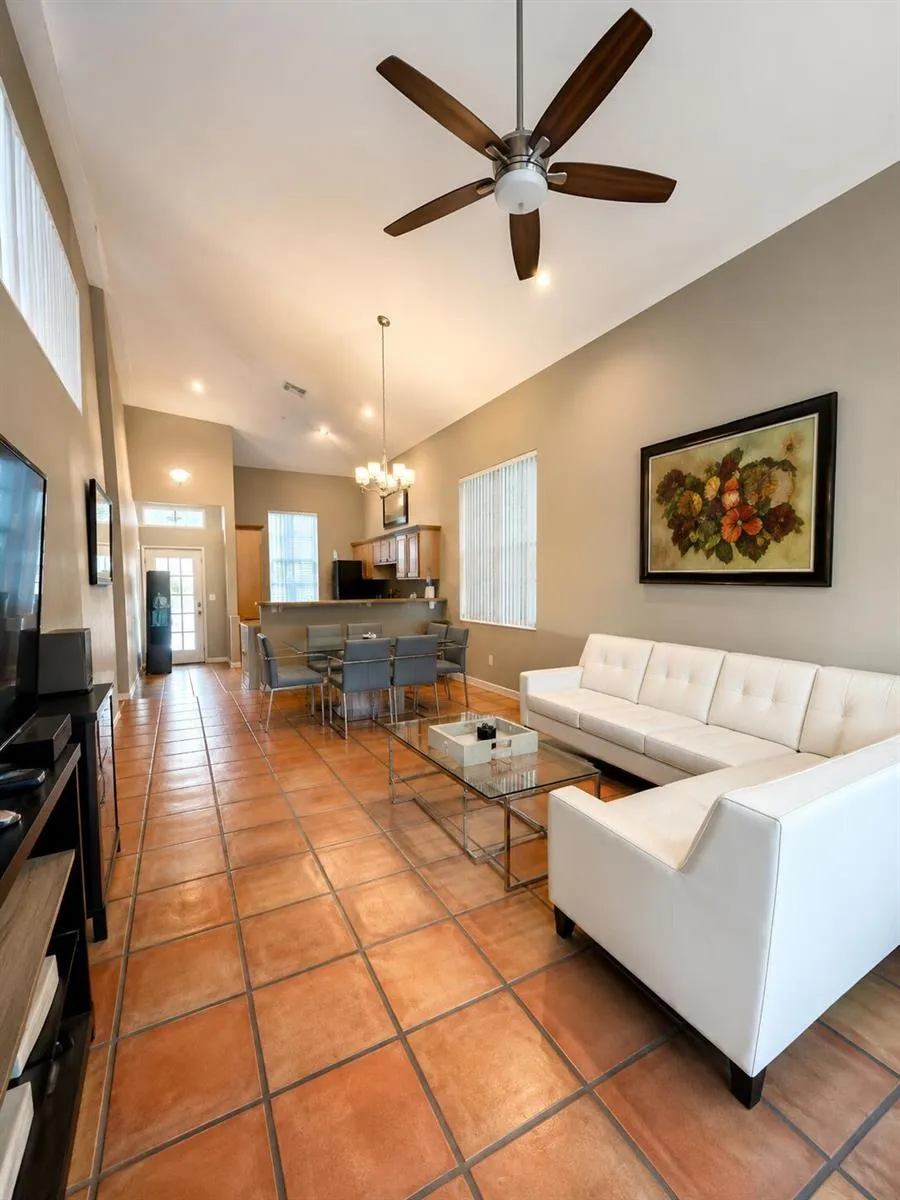 5655 La Quinta Court Lake Worth, FL 33463