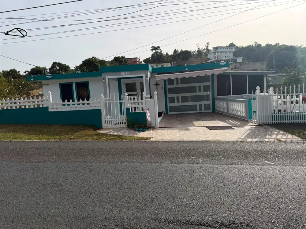 282 AVE. FELIX RIOS Aibonito, PR 00705