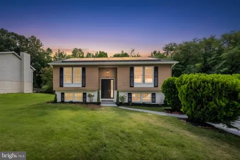 2406 TIMBERCREST DRIVE