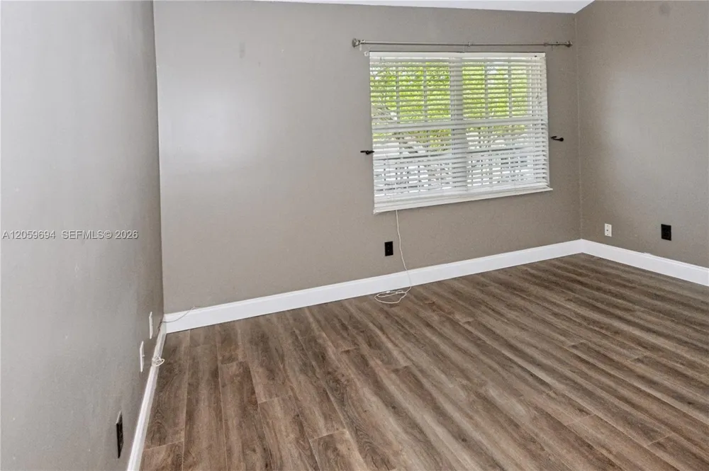 3824 NW 122nd Ter Sunrise, FL 33323