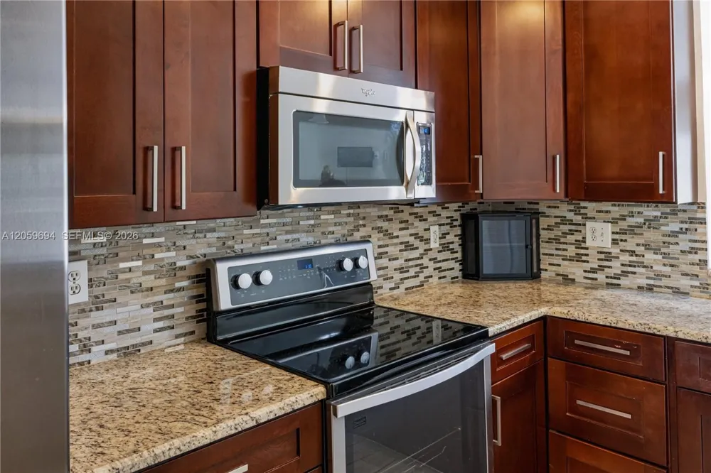3824 NW 122nd Ter Sunrise, FL 33323