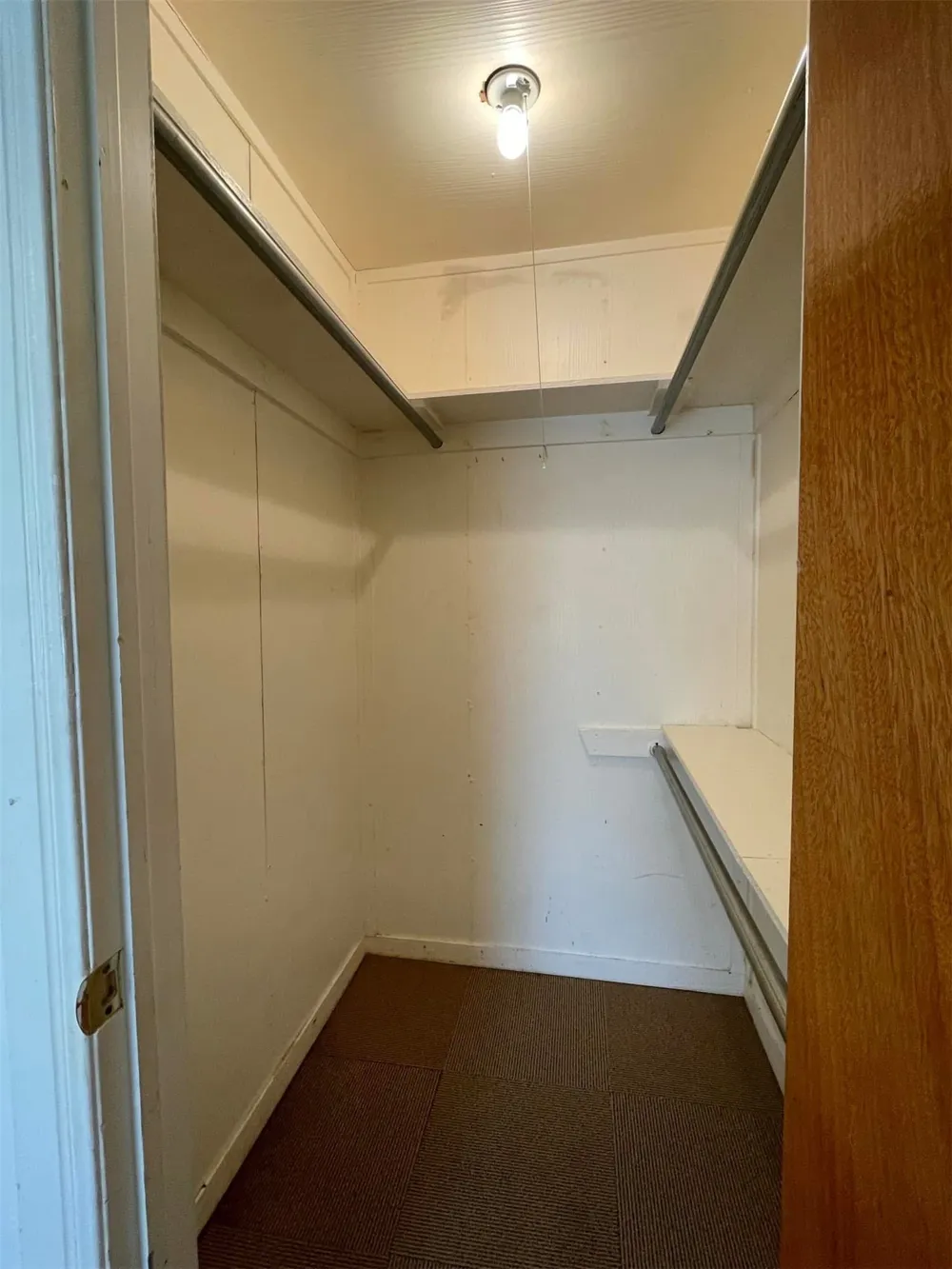 312 S B Davis, OK 73030