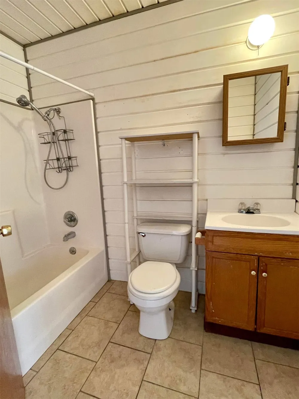 312 S B Davis, OK 73030