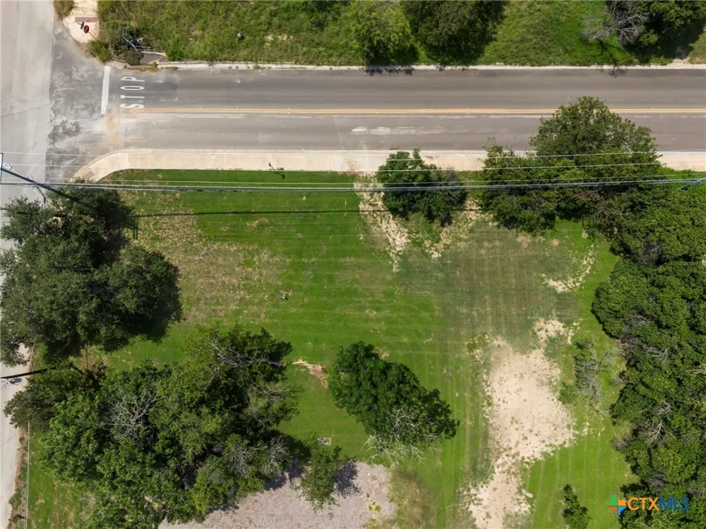 1410 Bishop Street San Marcos, TX 78666