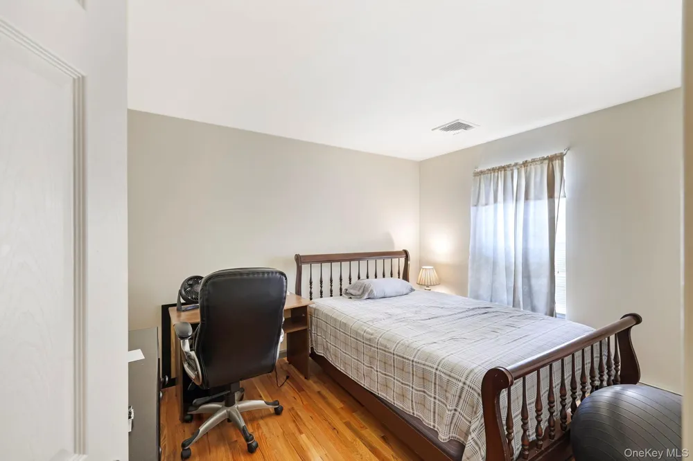 3 Stanford Court Walden, NY 12586