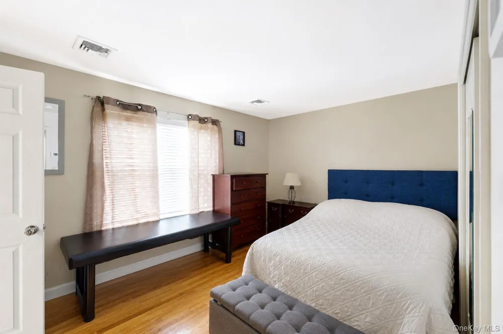 3 Stanford Court Walden, NY 12586