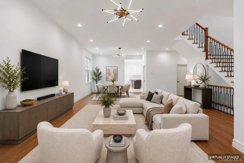 172-12 65th Avenue Fresh Meadows, NY 11365