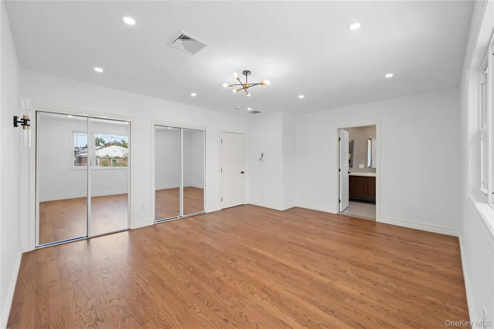 172-12 65th Avenue Fresh Meadows, NY 11365