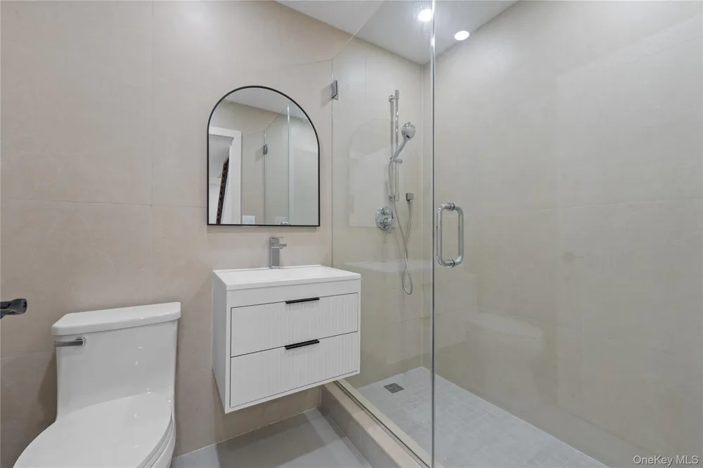172-12 65th Avenue Fresh Meadows, NY 11365