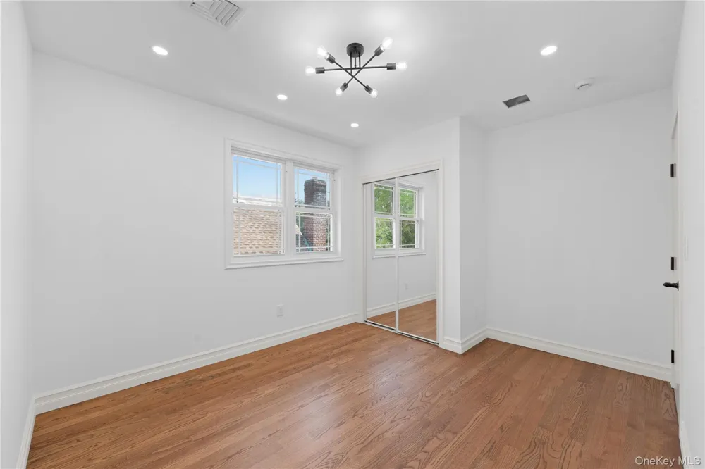 172-12 65th Avenue Fresh Meadows, NY 11365
