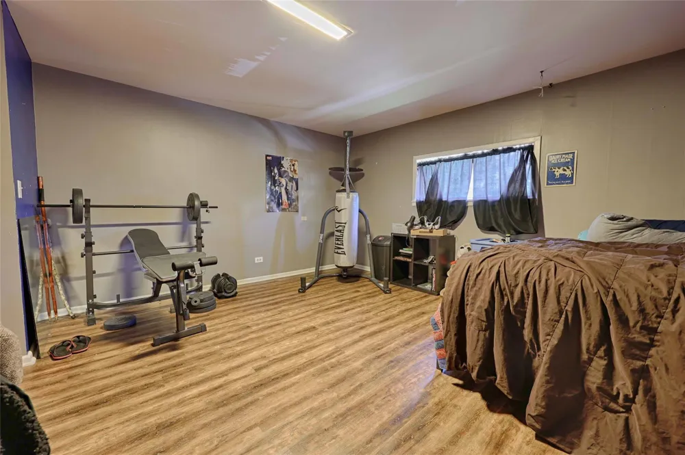 604 Market Street Hallettsville, TX 77964
