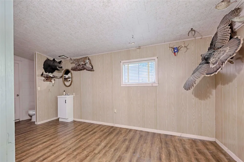 604 Market Street Hallettsville, TX 77964