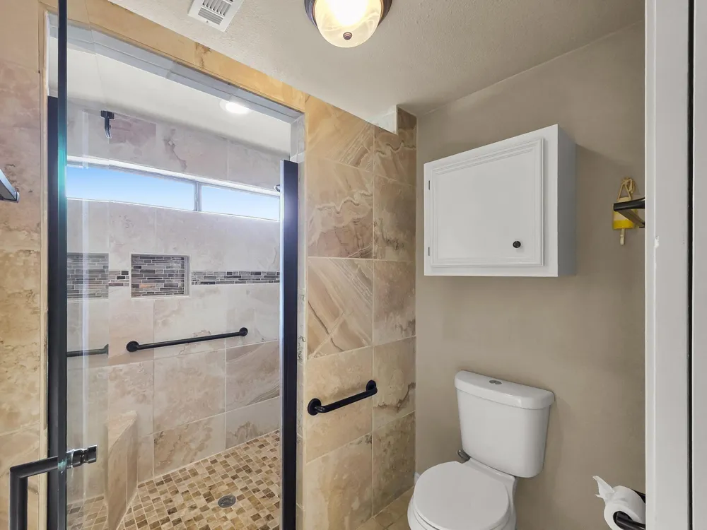 1301 Monkhouse Drive Crystal Beach, TX 77650