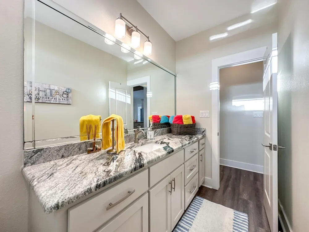 911 S Tinkle Lane Crystal Beach, TX 77650