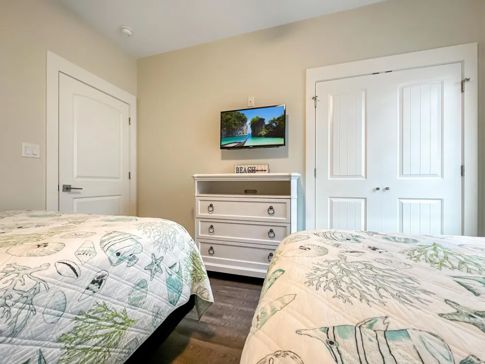 911 S Tinkle Lane Crystal Beach, TX 77650