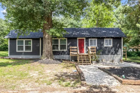1007 S Pecan Street