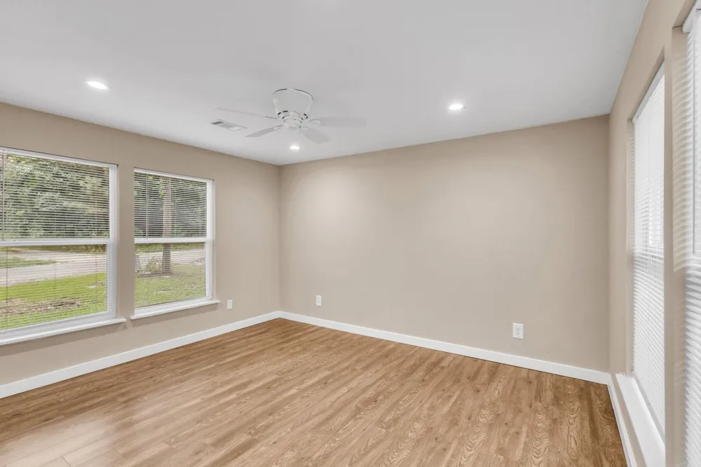 1007 S Pecan Street Woodville, TX 75979