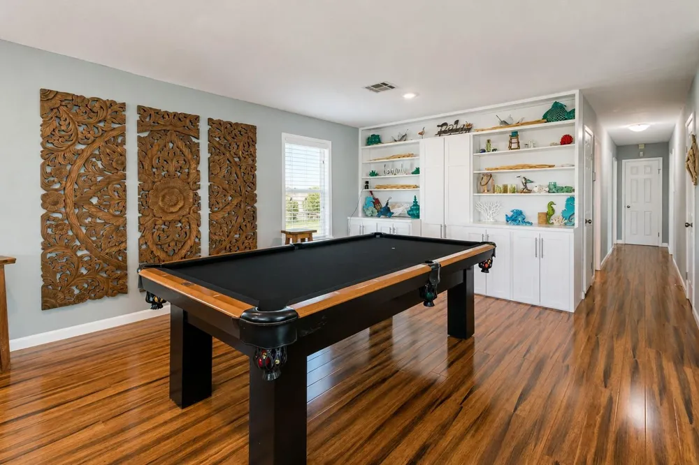 238 Bamaku Bend Tiki Island, TX 77554