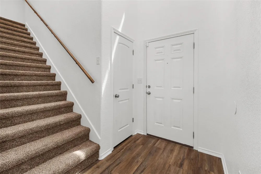 2814 High Castle San Antonio, TX 78245