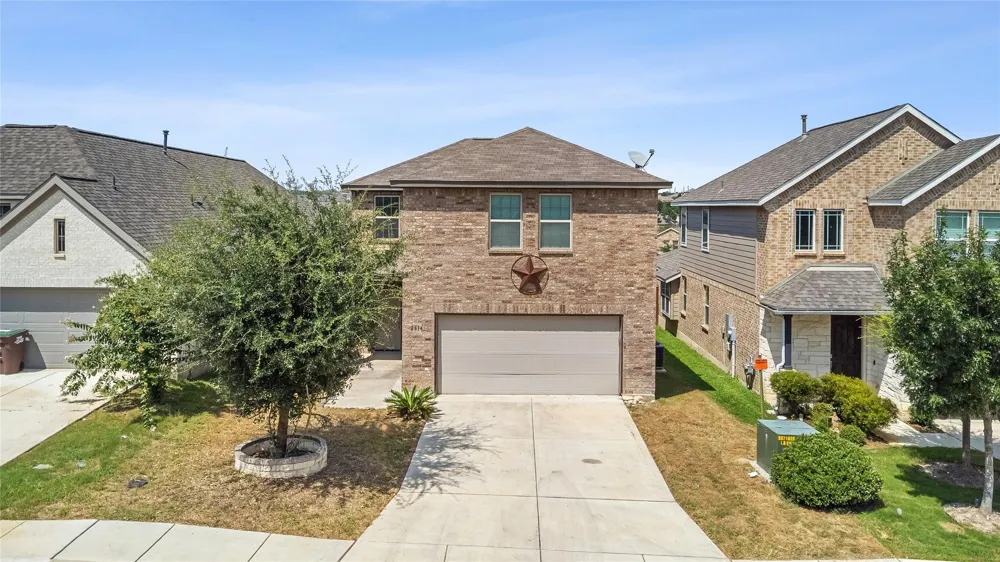 2814 High Castle San Antonio, TX 78245