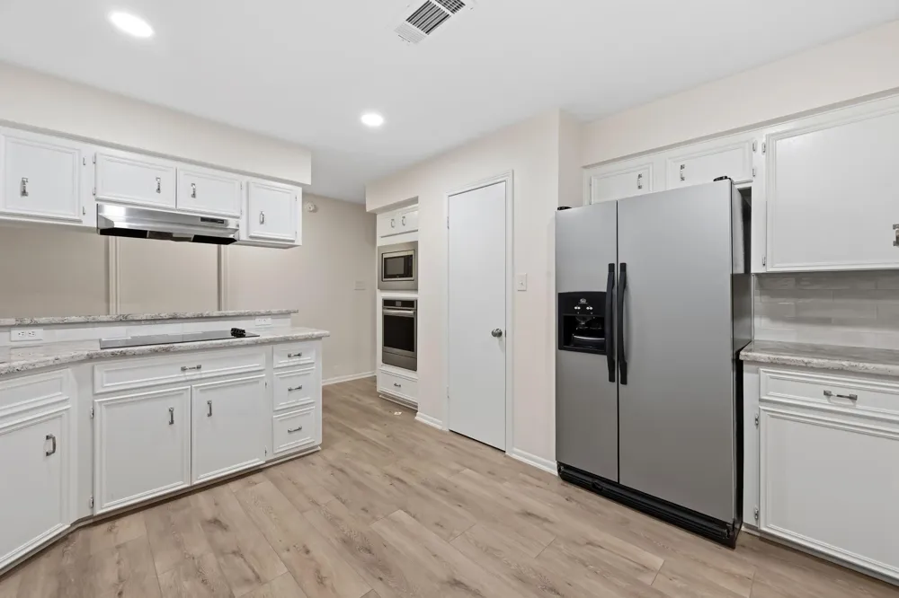 8022 Bayside Boulevard Beach City, TX 77523