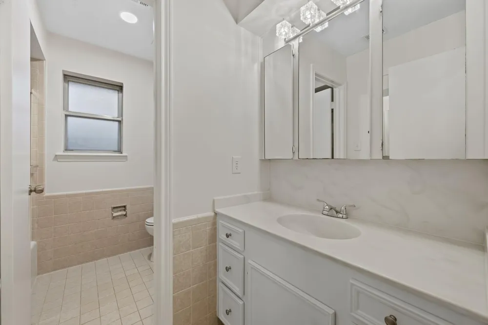 8022 Bayside Boulevard Beach City, TX 77523