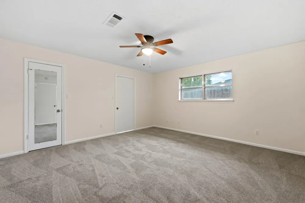 8022 Bayside Boulevard Beach City, TX 77523