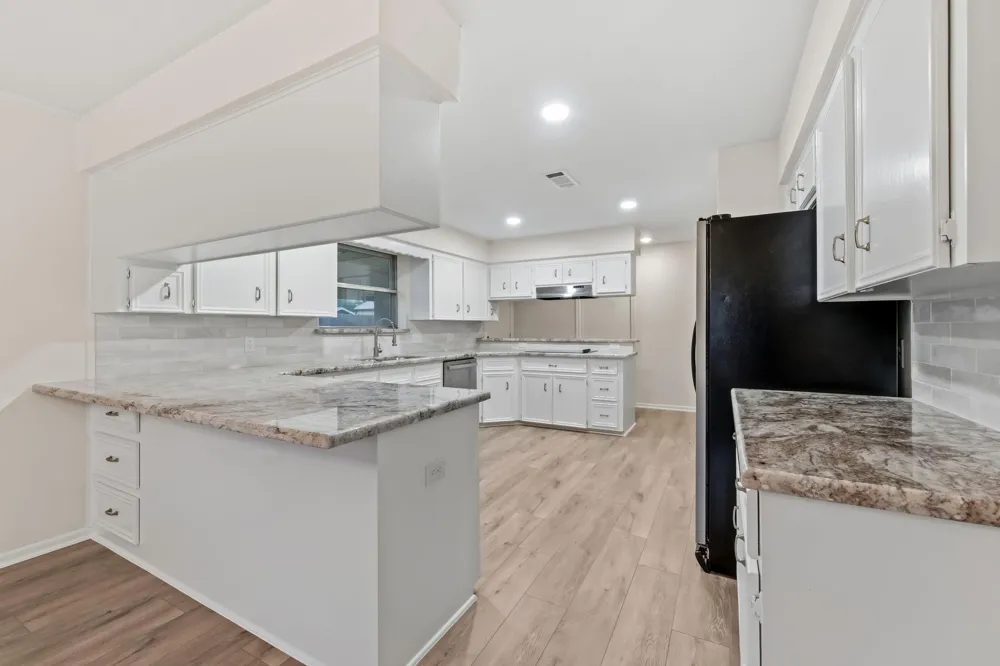 8022 Bayside Boulevard Beach City, TX 77523